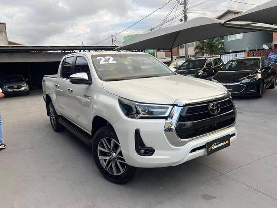 TOYOTA HILUX SW4 2.8 D-4D TURBO DIESEL SRX 4X4 AUTOMÁTICO